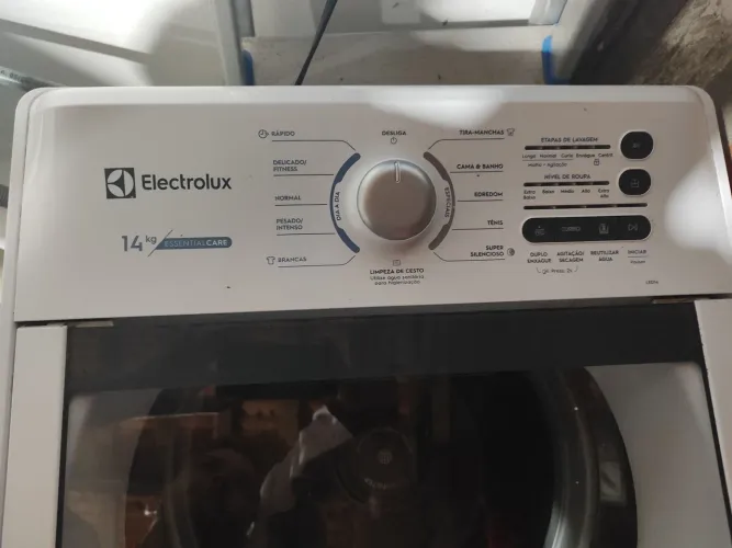 Máquina Eletrolux 14 kg led