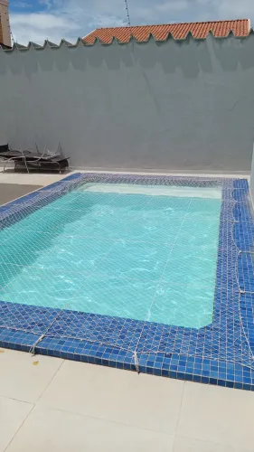 Limpeza tratamento e manutenção de piscina 