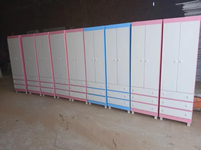 Vende-se Guarda roupa entrega grátis pra zona norte, São Gonçalo, Extremoz. 