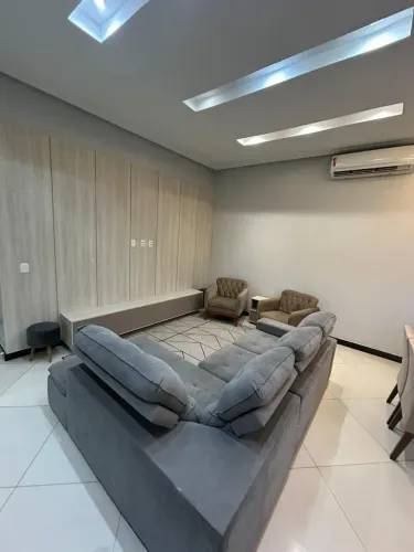 Alugo casa semi mobiliada no Condomínio Montenegro Boulevard - localizado no Parque Verde