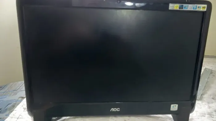 ComputadorTudo em um AOC M2011- Para Retirada de Peças / Conserto
