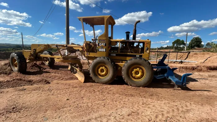 Motoniveladora Caterpillar 140B (Ano 1988) - Excelente Estado!