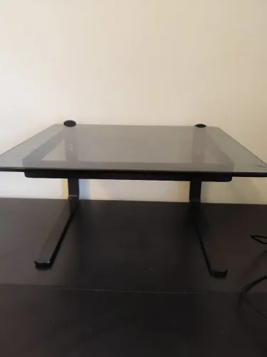 Suporte de monitor de vidro - QUEBRADO