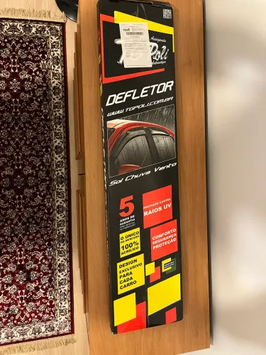 Defletor / Calha de chuva automotiva