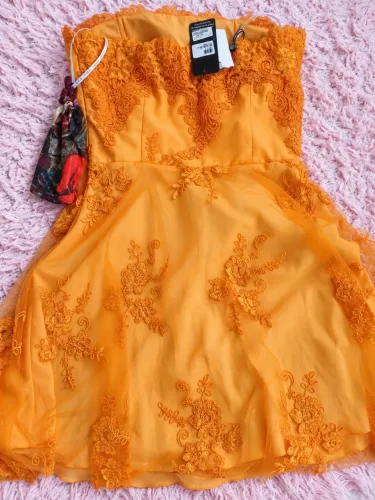 Vestido novo marca Patchoulee n40 comprado por $959,80 estou vendendo por $150