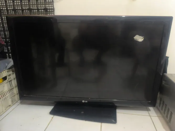 TV LED LG 42" placa fonte danificada
