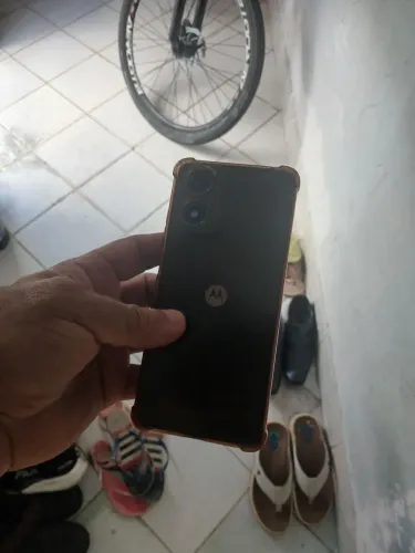 Moto g04