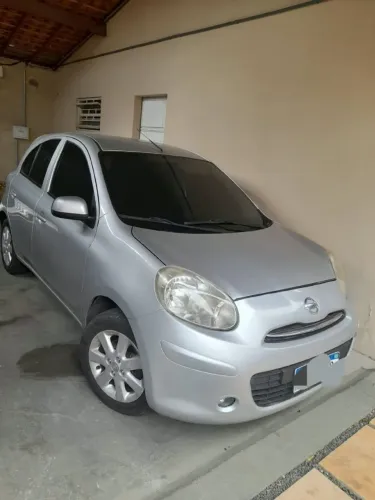 Nissan March S 1.0 16V Flex Fuel 5P 2014