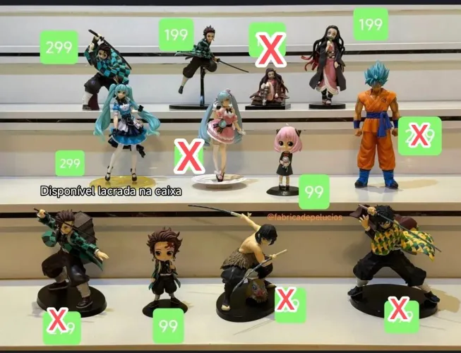 Action Figures diversos Hatsune Miku Tanjiro Anya Nezuko
