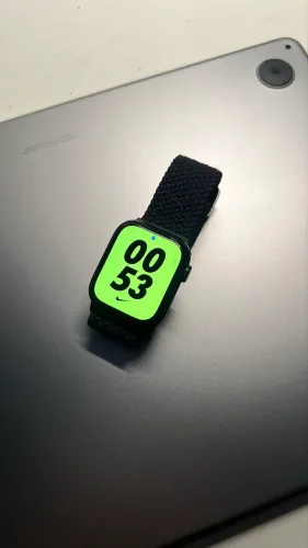 Apple Watch Series 9 41mm Preto