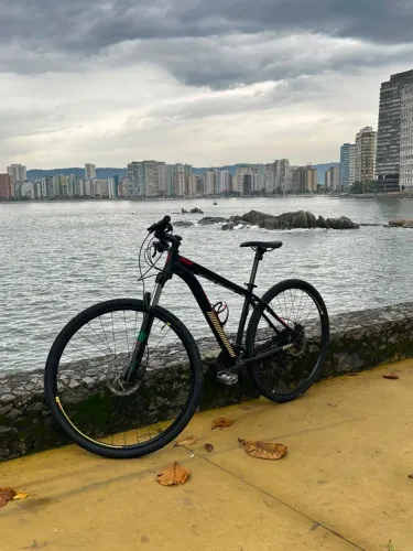 Bicicleta Caloi Moab Aro 29 18v tam M Preto