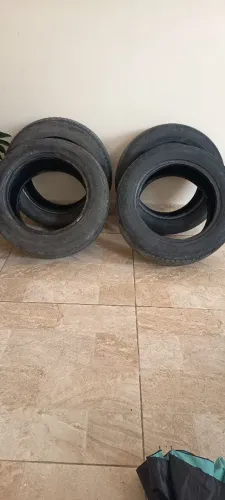 4 Pneus 175/65/14