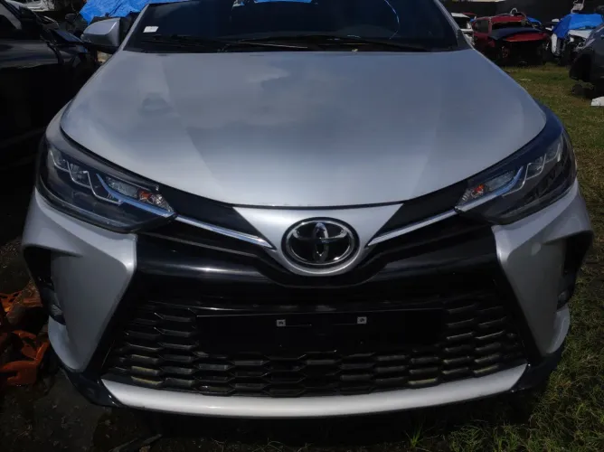 FRENTE: CAPÔ, PAR DE FARÓIS E PARACHOQUE COMPLETO YARIS XLS 2024