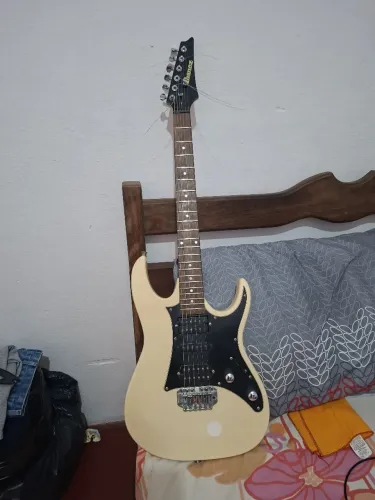 Guitarra Ibanez Gio