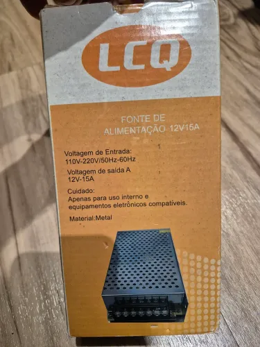 Fonte AC 110V-220V / DC 12C 15 A