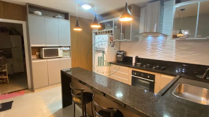 Casa dos sonhos no São Jorge 3Dorms, 1Suite, 2 Vagas