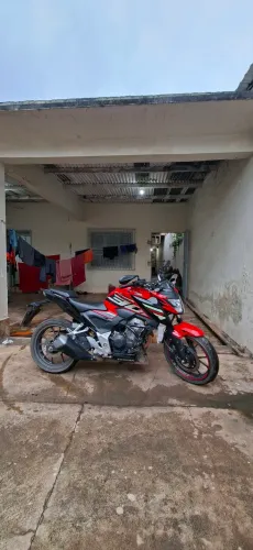 CB 300 Twister 