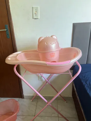 Banheira e suporte