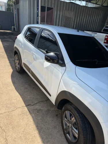 Renault Kwid Intense 1.0 Flex 12V 5P Mec. 2026