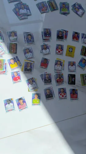 64 figurinhas álbum americano copa Qatar