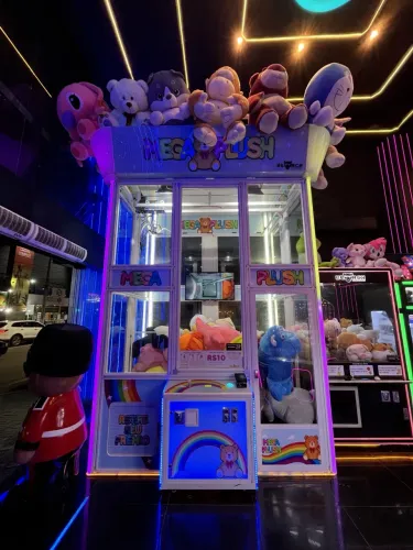 Máquina de pelúcia gigante ! Mega Plush a venda