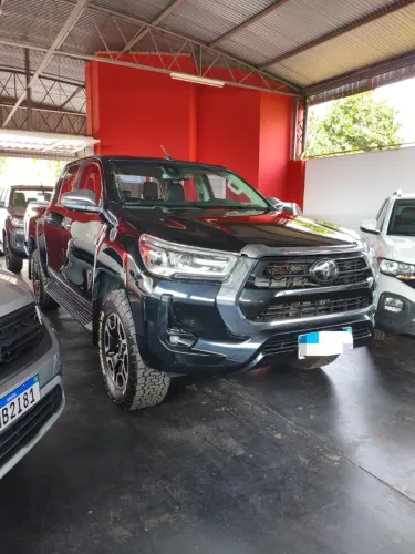 Toyota Hilux CD SRX 4X4 2.8 TDI 16V Diesel Aut. 2022