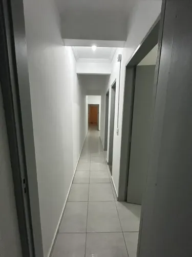 Casa de Bairro, 3 dormitorios sendo 1 suite, 2 vagas na garagem - Jardim Boa vista.