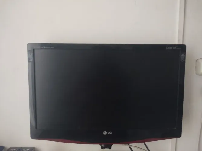 MONITOR LG 60HZ