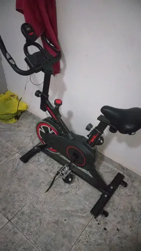 Bike ergométrica nova