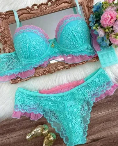 Lingerie sexy rendada verde água com rosa