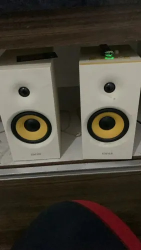 Caixa de som para home estúdio