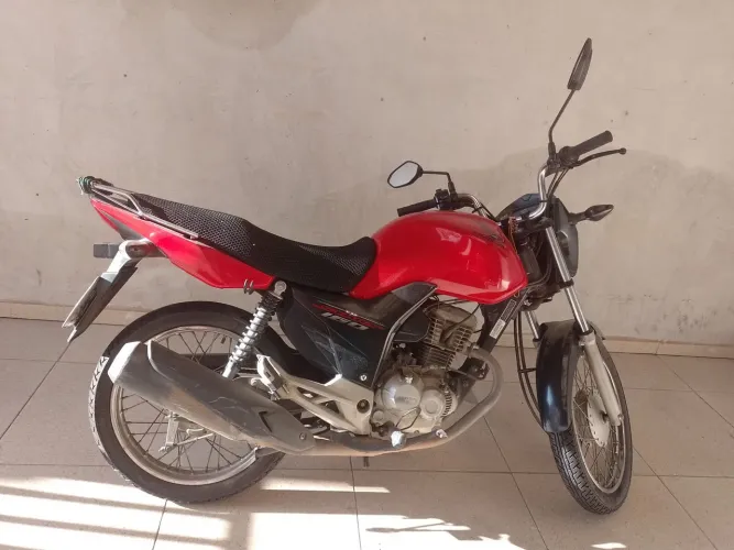 Vendo moto start 160