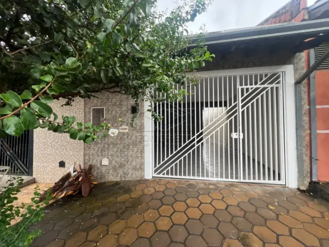 Vende-se Casa - Jardim Jaraguá
