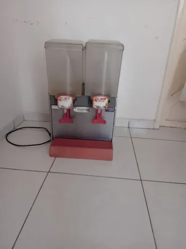 Refresqueira da marca TEC APPLY