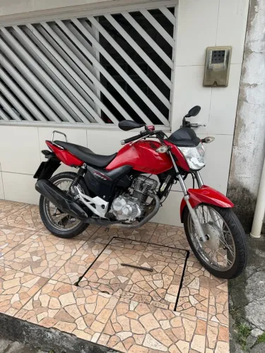 Start 160 2021, único dono 62mil km, pronta pra transferir