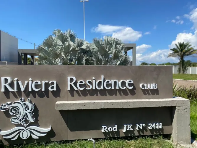 Vende-se lote em condomínio de alto padrão