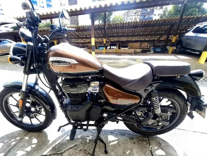 Moto Royal Enfield, Marrom, 350cc