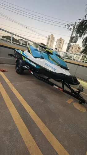 Jet ski gti 130 Seadoo