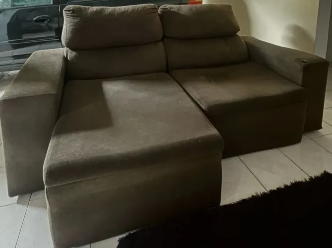 Sofá retrátil