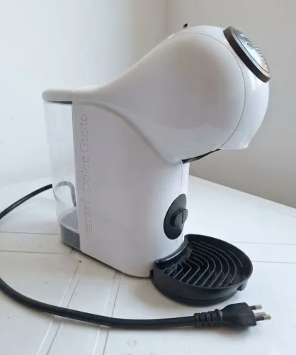 Cafeteira dolce gusto genio S