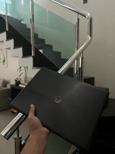 Notebook semi novo
