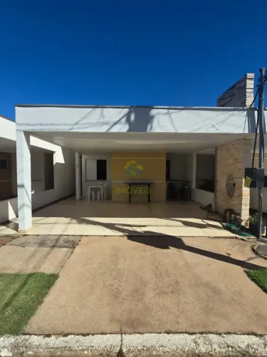 Casa térrea para venda possui 90 metros quadrados com 2 quartos