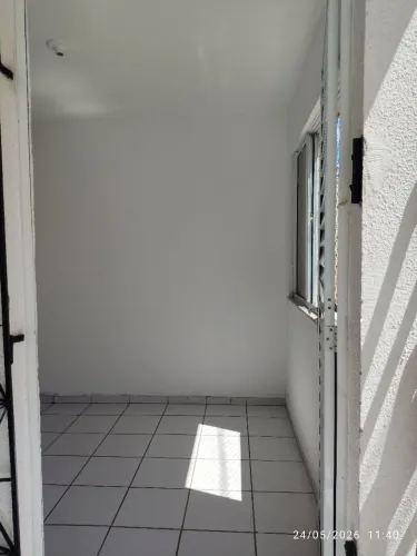 Vendo AP no residencial alto da paz cais do porto
