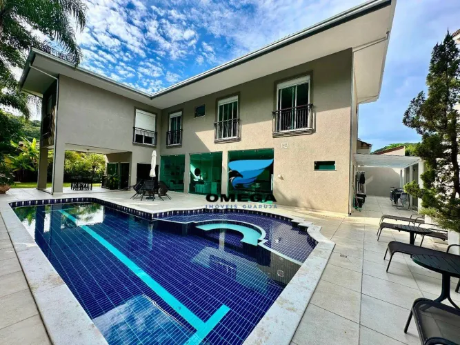 Casa à venda em condomínio Pernambuco II no Guarujá | Omega Imóveis