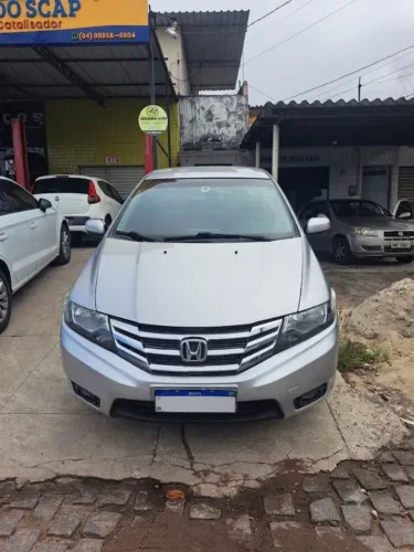 Honda City Sedan DX 1.5 Flex 16V Mec. 2013