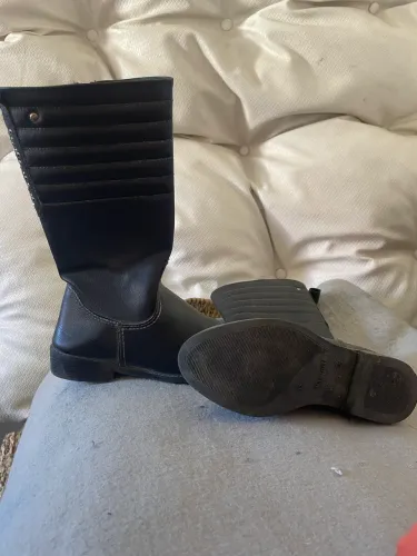 Bota Pampilli 