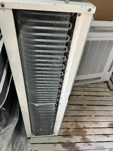 Ar condicionado cassete de 48.000 btus