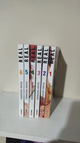 Real Mangá 1-6 inclui pôster 