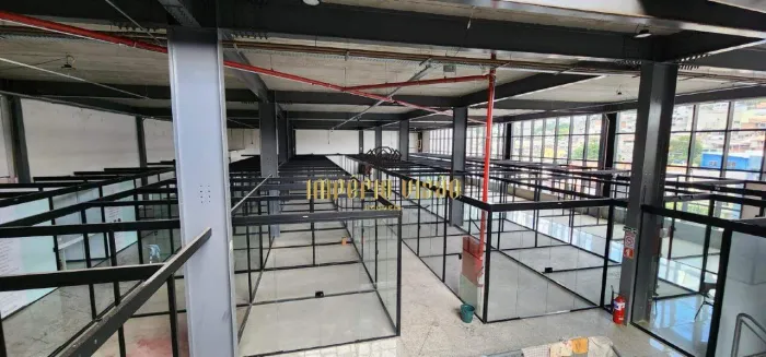 Loja Comercial à venda em galeria com 140 lojas no bairro Laranjeira - Caeiras-SP