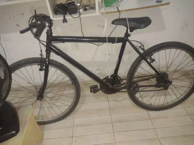 Bicicleta aro 26 banco Cairu( uma marcha quebrada)